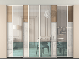 Алюминевая перегородка vntp4_6 Алюминий пудровый белый Четыре стекла. Цвет Алюминий пудровый белый. Материал Алюминий в эмали. Коллекция Перегородка Mosaic внутри проёма четырёхстворчатая со скрытым креплением в потолок. Картинка.